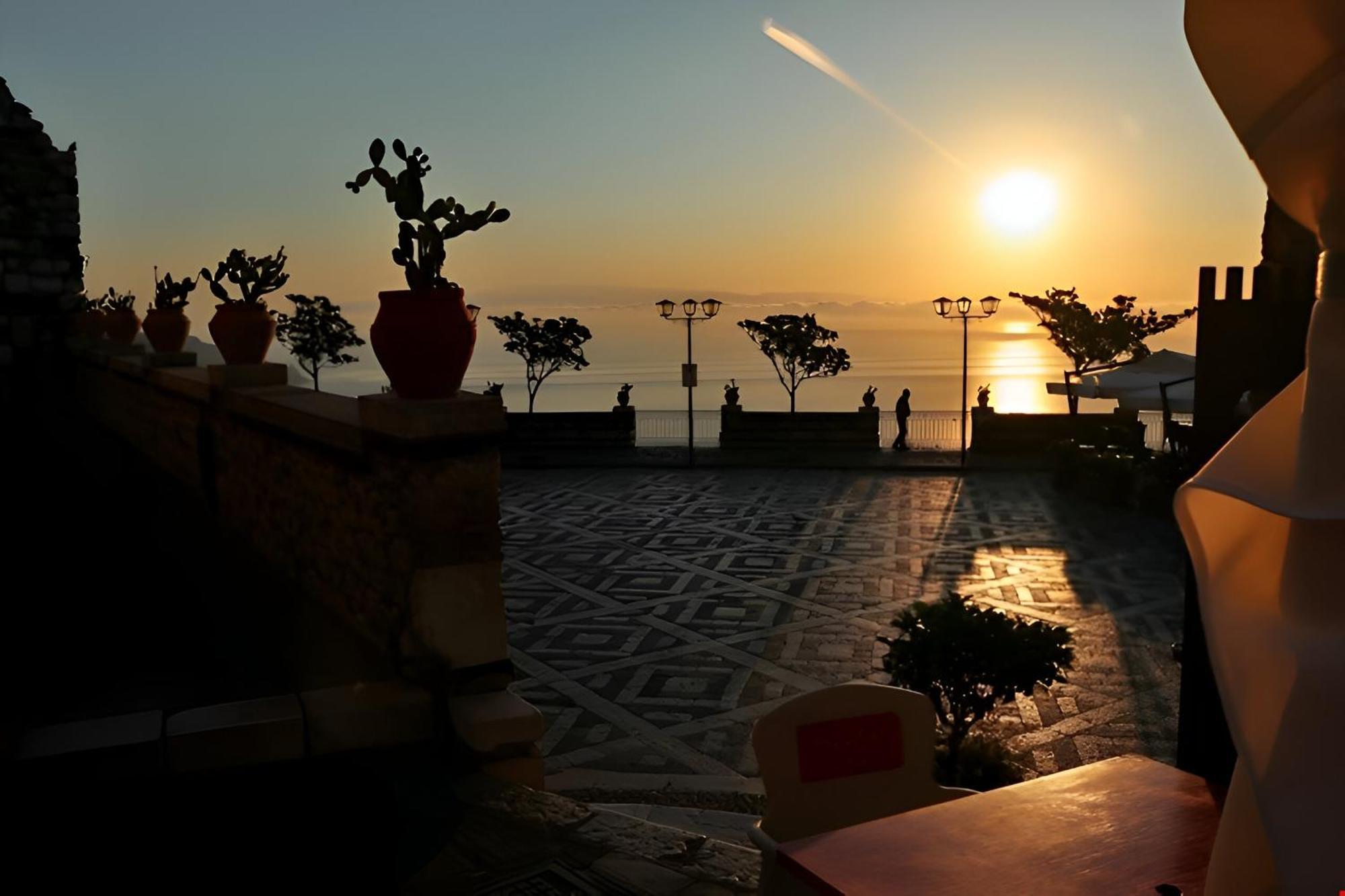 Casa Vacanze Etna Sunset Giarre Exterior photo